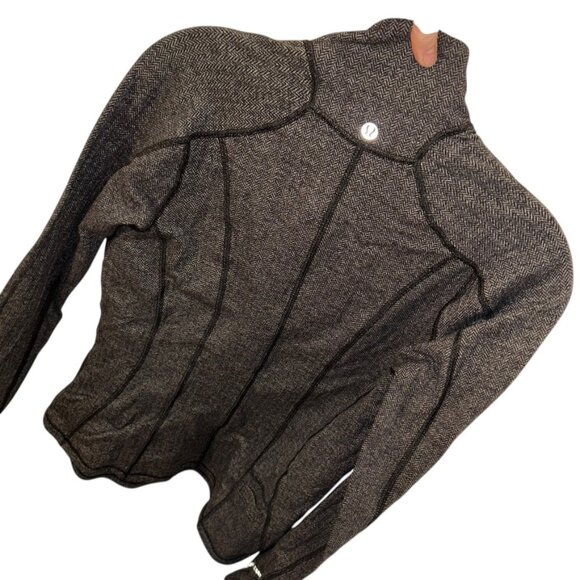 lululemon athletica charcoal gray herringbone half zip layering top L - Picture 2 of 6
